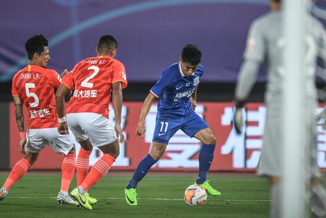 琼斯42+18+18姜伟泽28分 吉林4人20+大胜北控