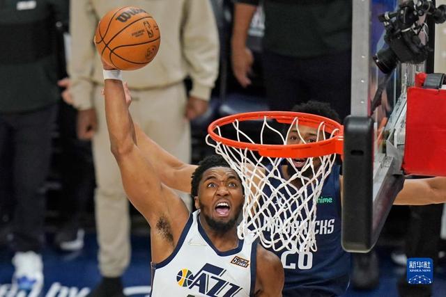 郭艾伦复出13+8辽宁7连胜 浙江大胜北京37分